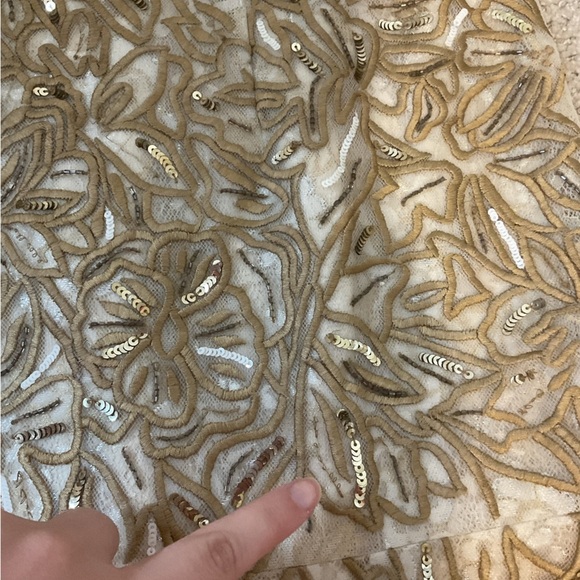 Carolina Herrera Rhinestone Beaded Floral Embellished Sheath Dress Size 6 Gold - Picture 12 of 16